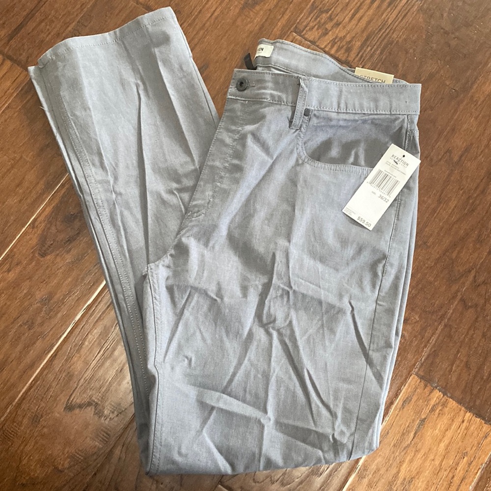 Kenneth Cole Reaction pant. New!